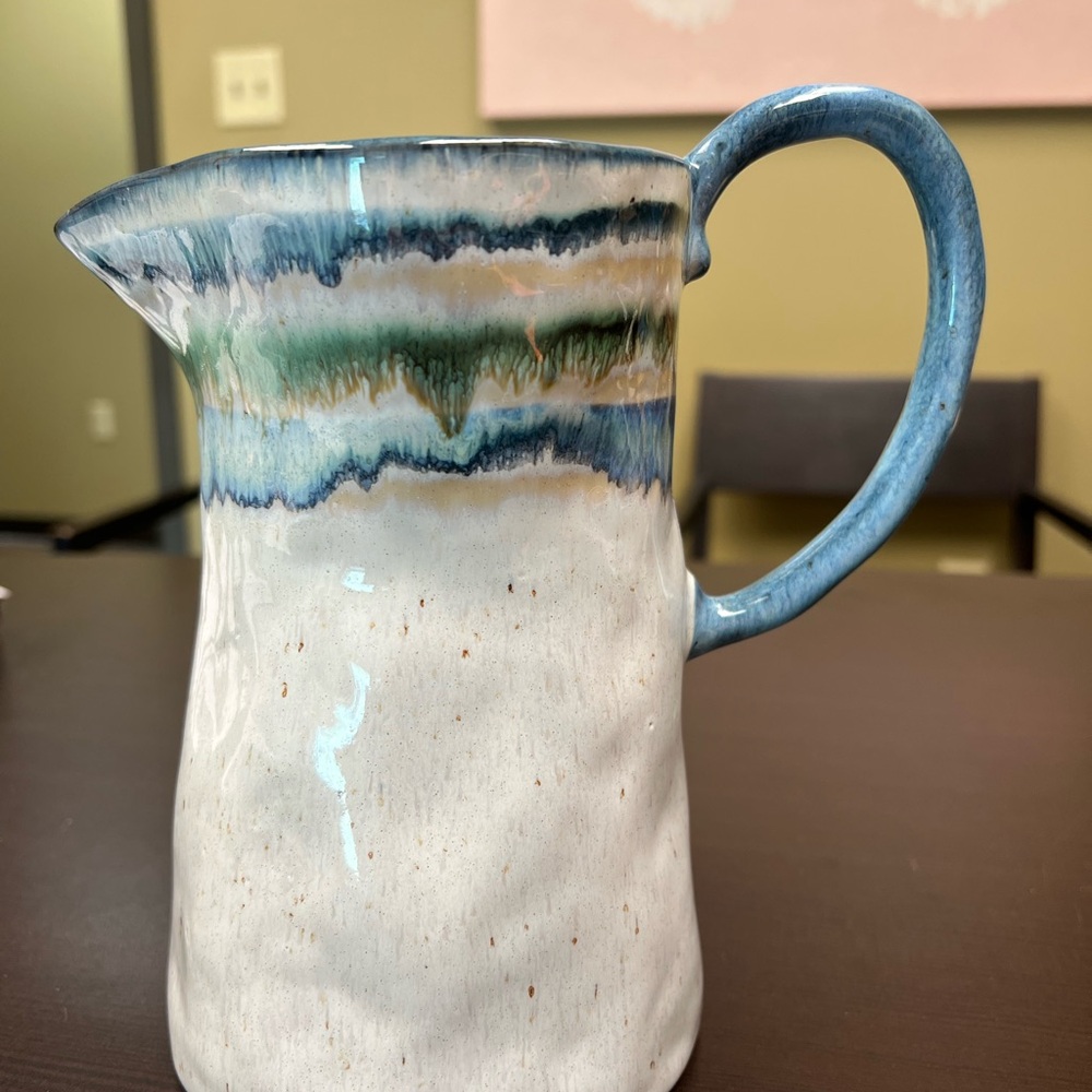 Casafina Sausalito Pitcher-White